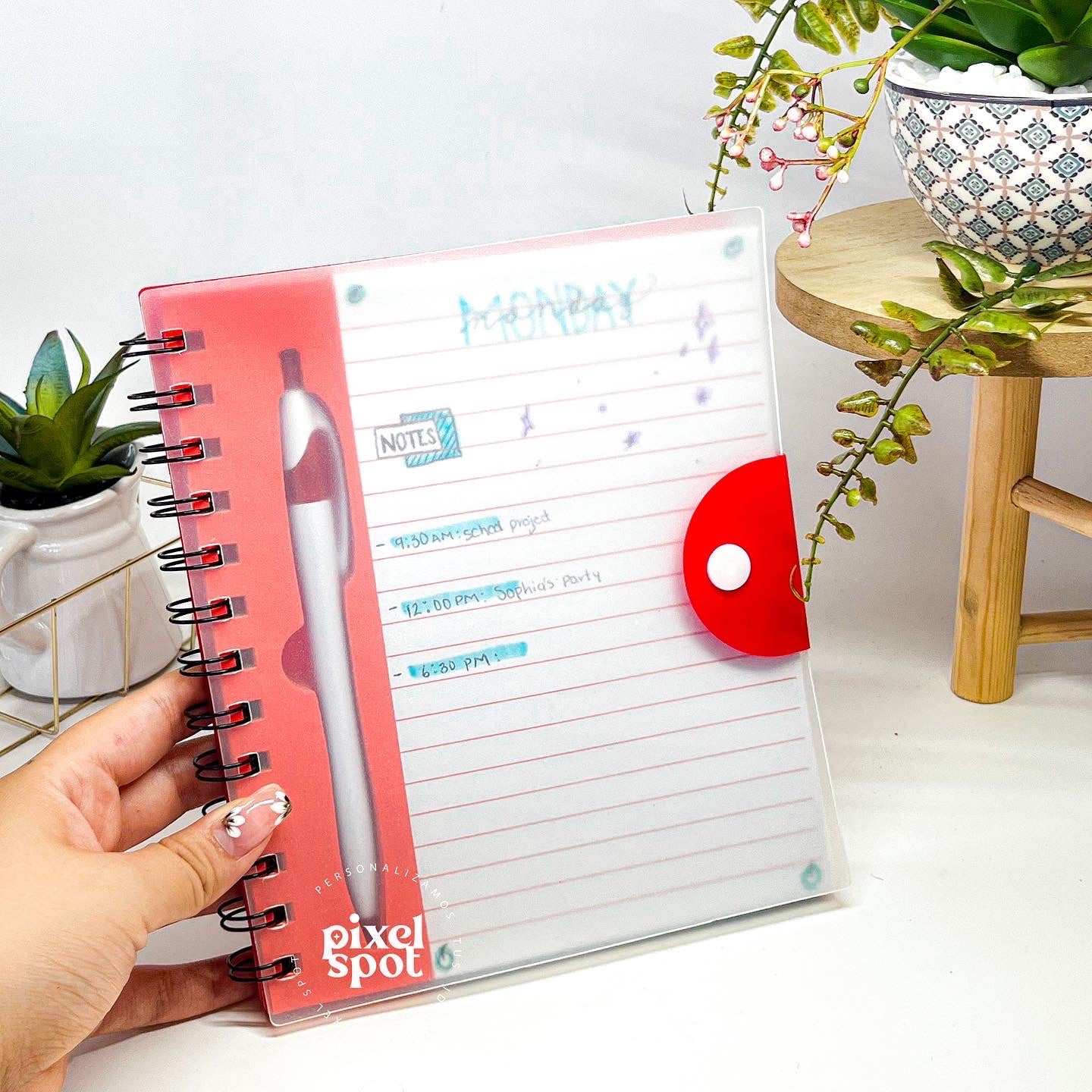 LIBRETA CON PLUMA